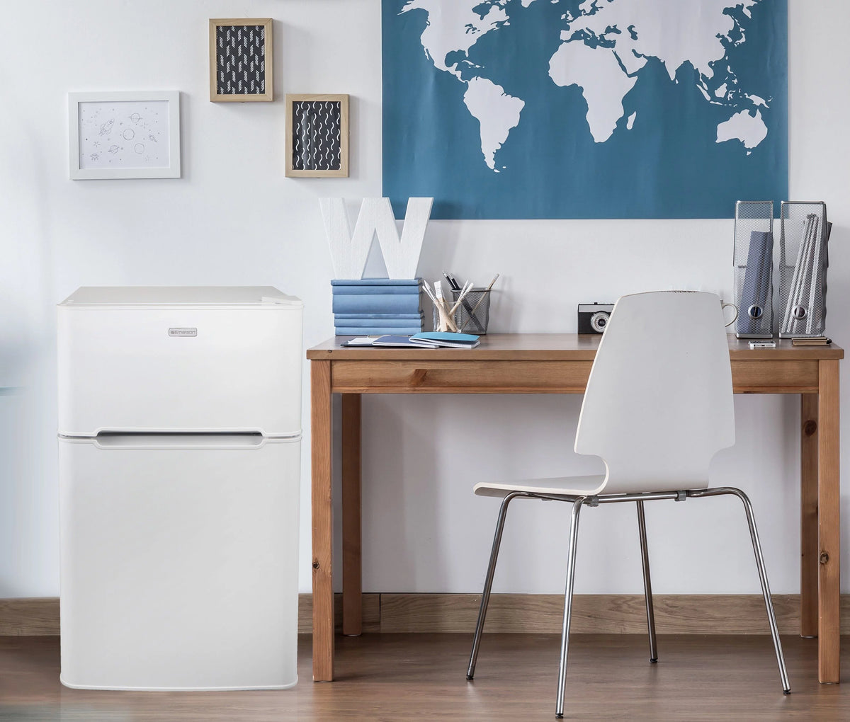 2 Door Compact Refrigerator M2312