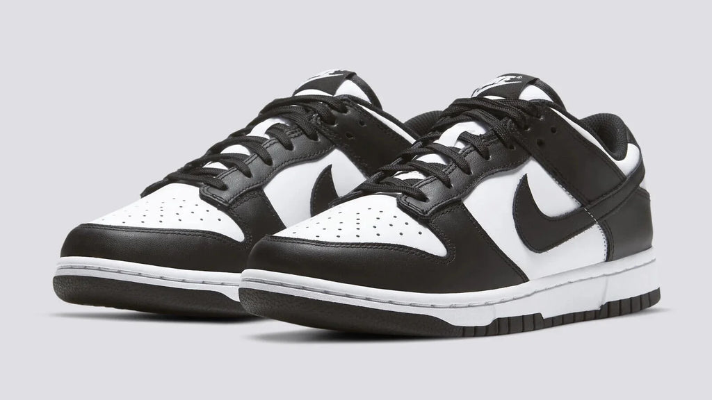 Black & White Leather Running Shoes W8062