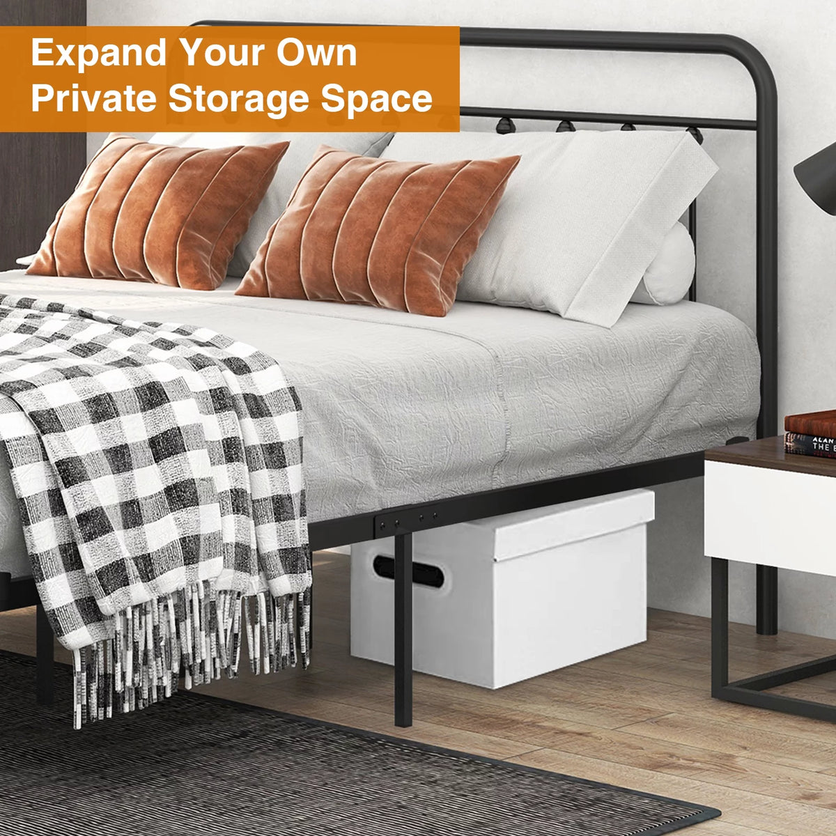 Queen Size Black Iron Bed with Headboard and Footboard W65968