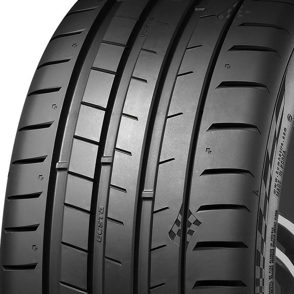 255/40ZR20 Ultra-High Performance Summer Tires C6744