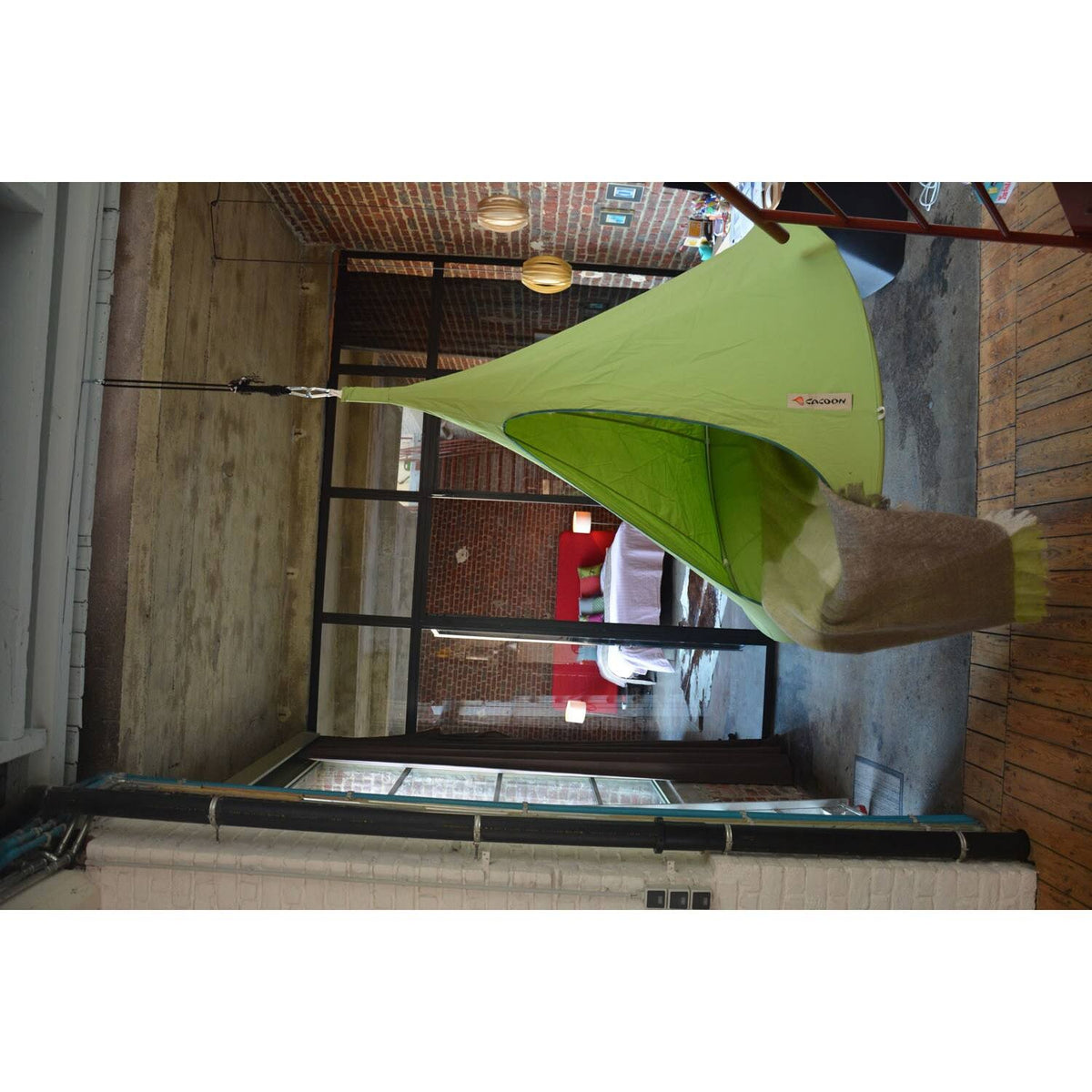 Single Hammock J89458