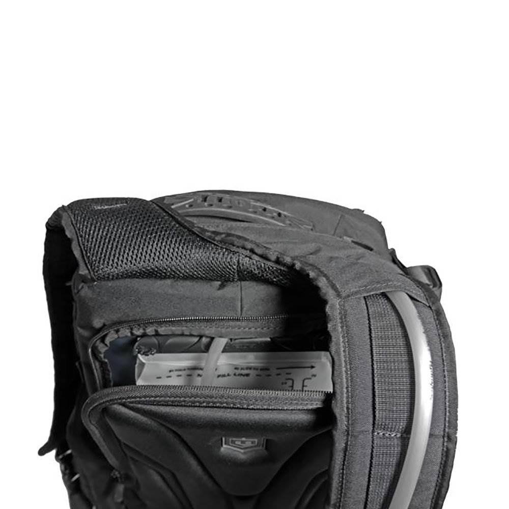 Coyote Full Size Duty Pack with Helmet Carry V907