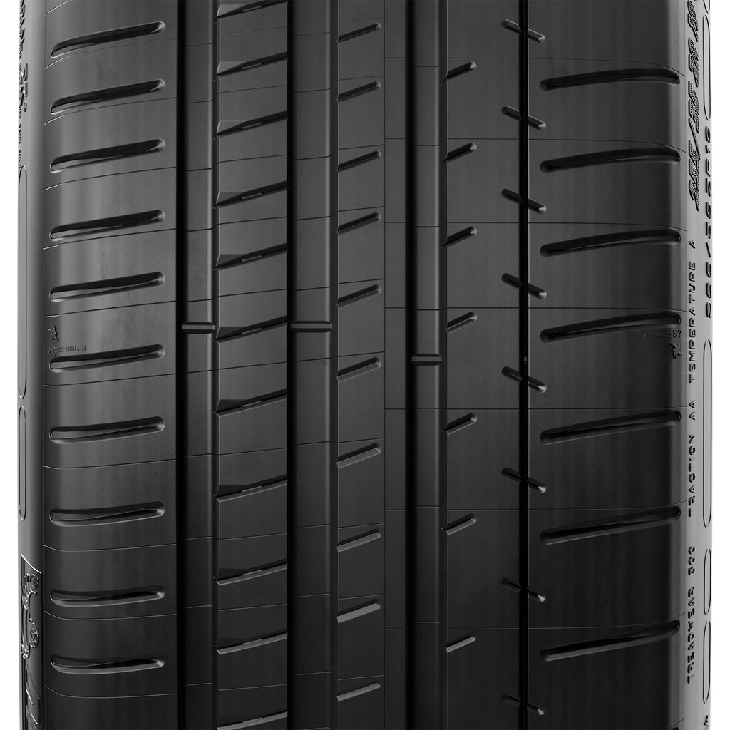Summer 295/35ZR20/XL (105Y) Tire B690
