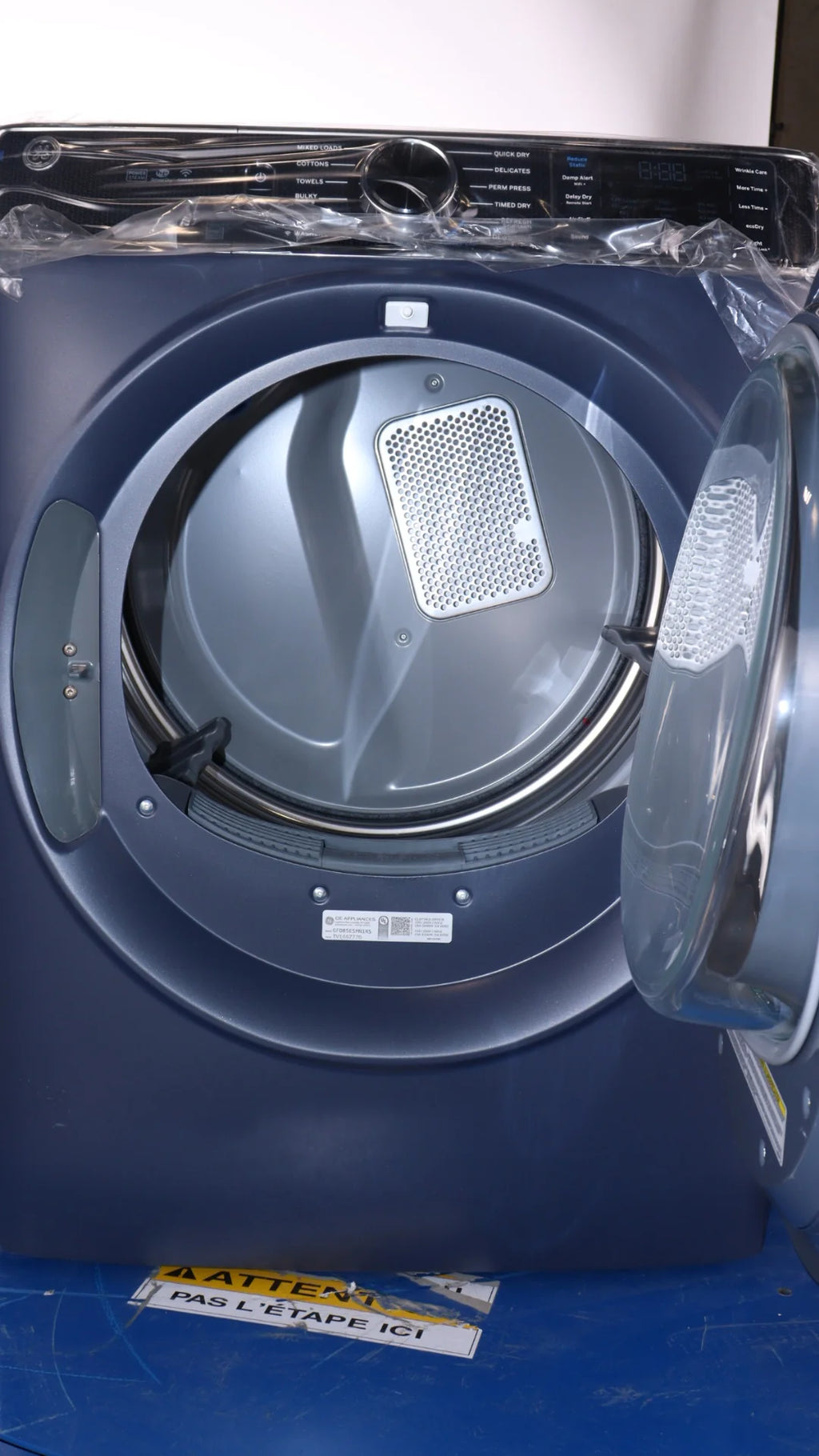 28 in. 7.8 cu. ft. Sapphire Blue Dryer H899216