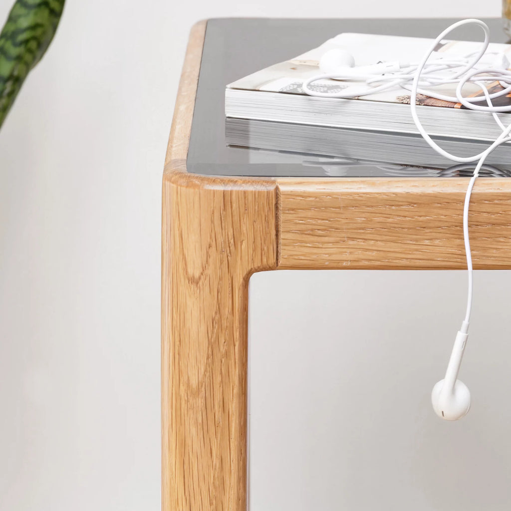 Natural Oak Wood End Table with Tempered Glass J926895