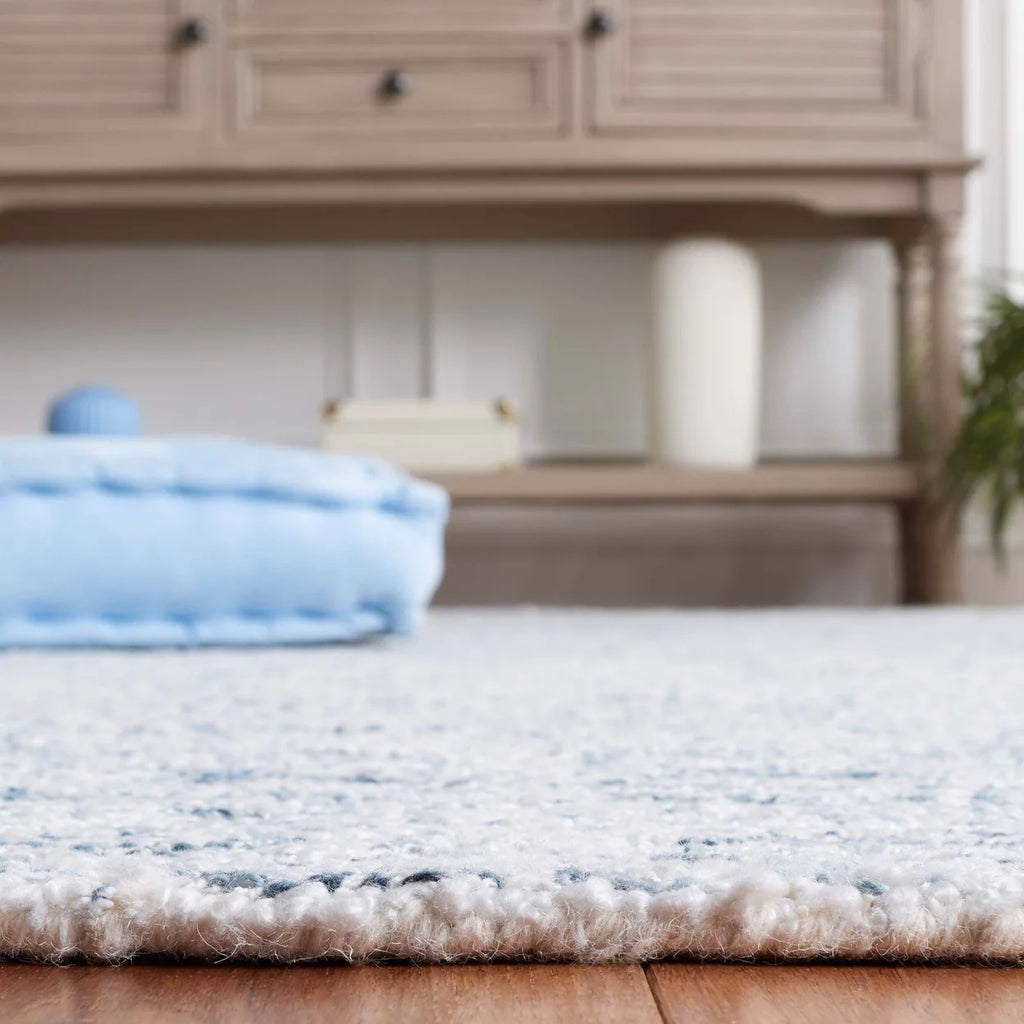 Ebony Light Blue Ivory N298