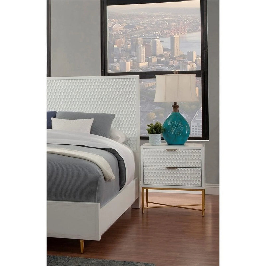 4 Piece Set with Nightstand King Headboard and Vanity L18641