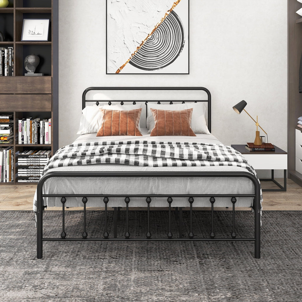 Queen Size Black Iron Bed with Headboard and Footboard W65968