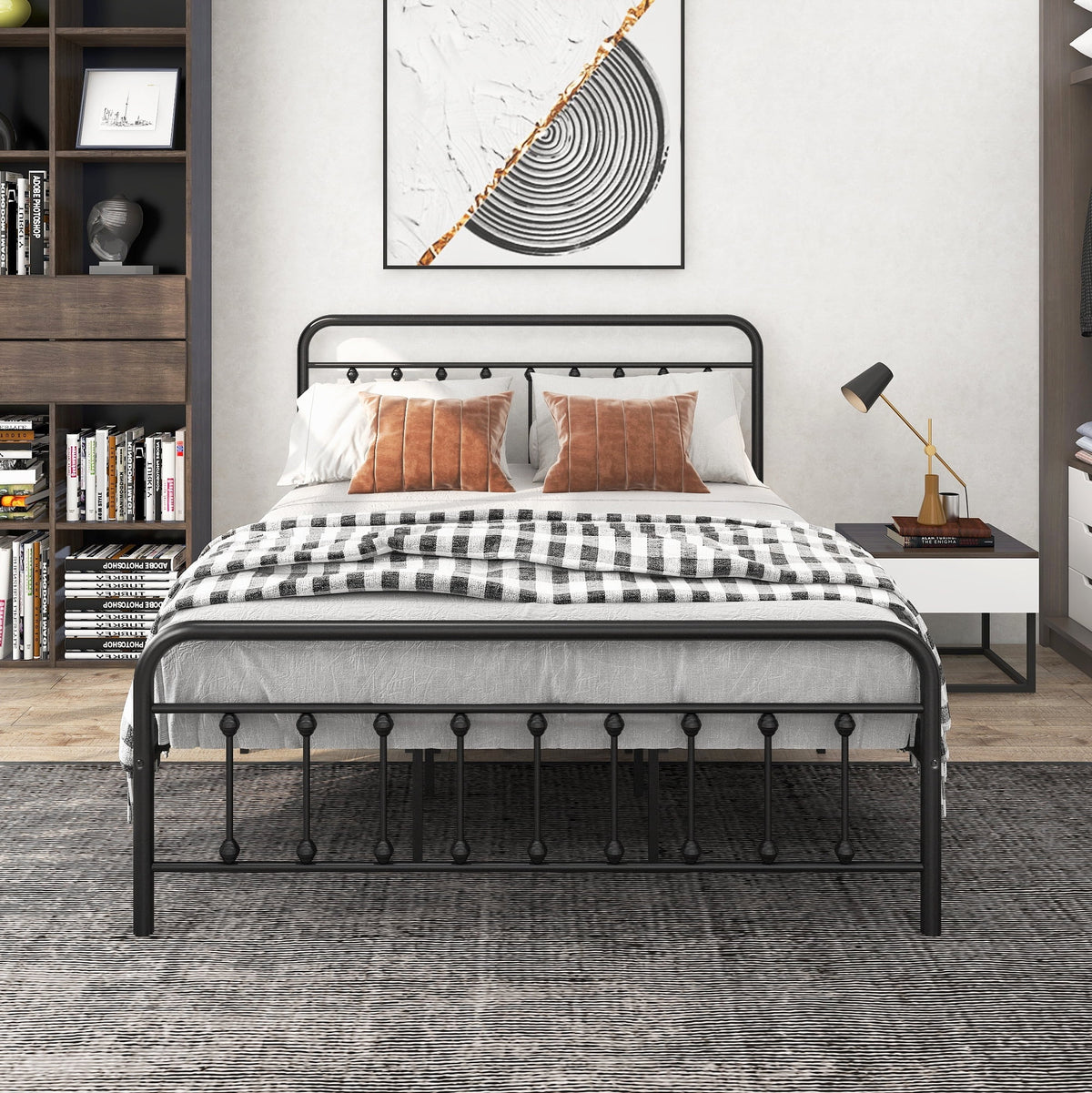 Queen Size Black Iron Bed with Headboard and Footboard W65968