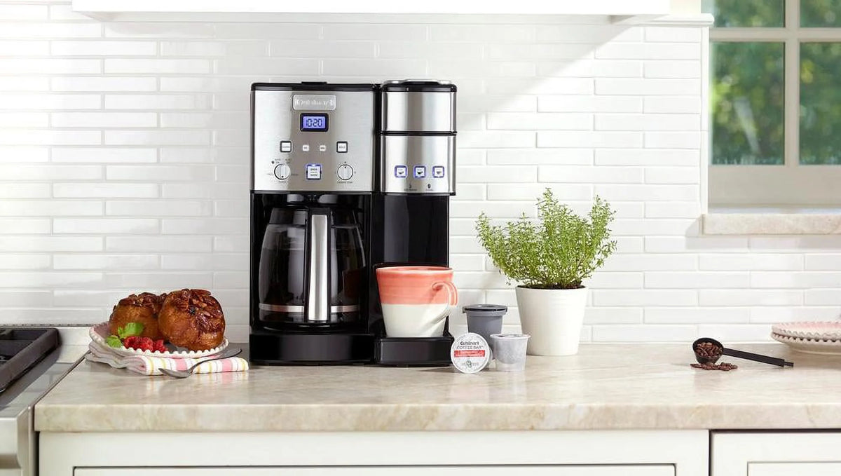 12 Cup Coffeemaker and Single-Serve Brewer Q3460