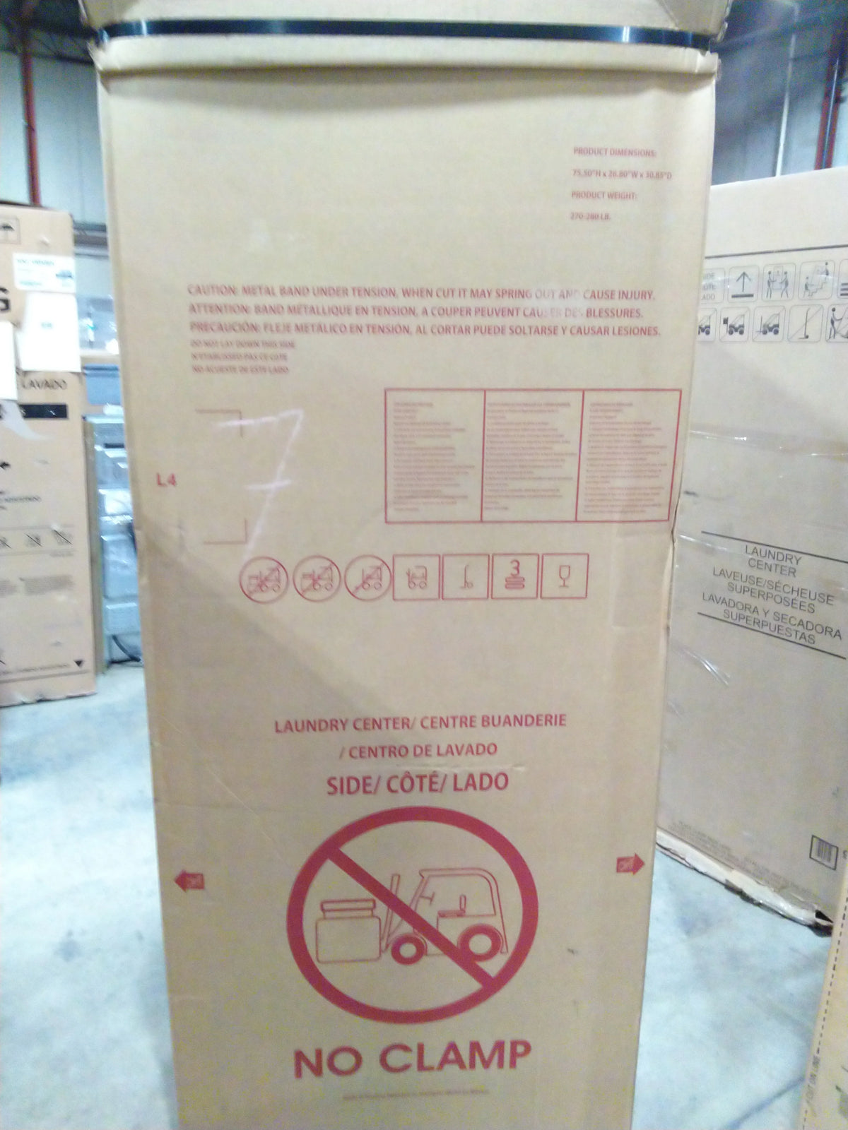 White 4.5 Cu. Ft. Washer and 5.9 Cu. Ft. Laundry Centre D316211