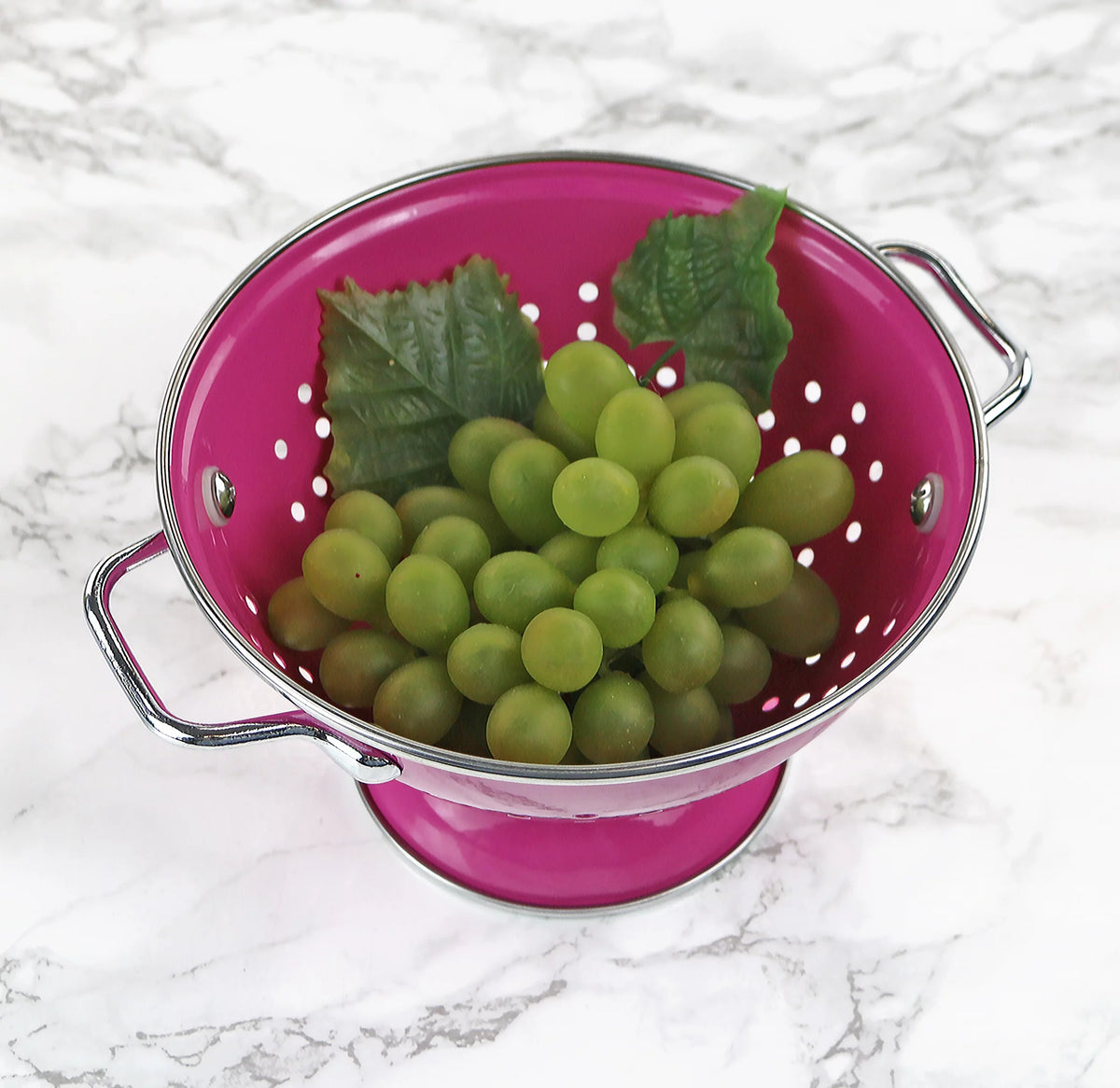 1 Quart Colander/Strainer P511
