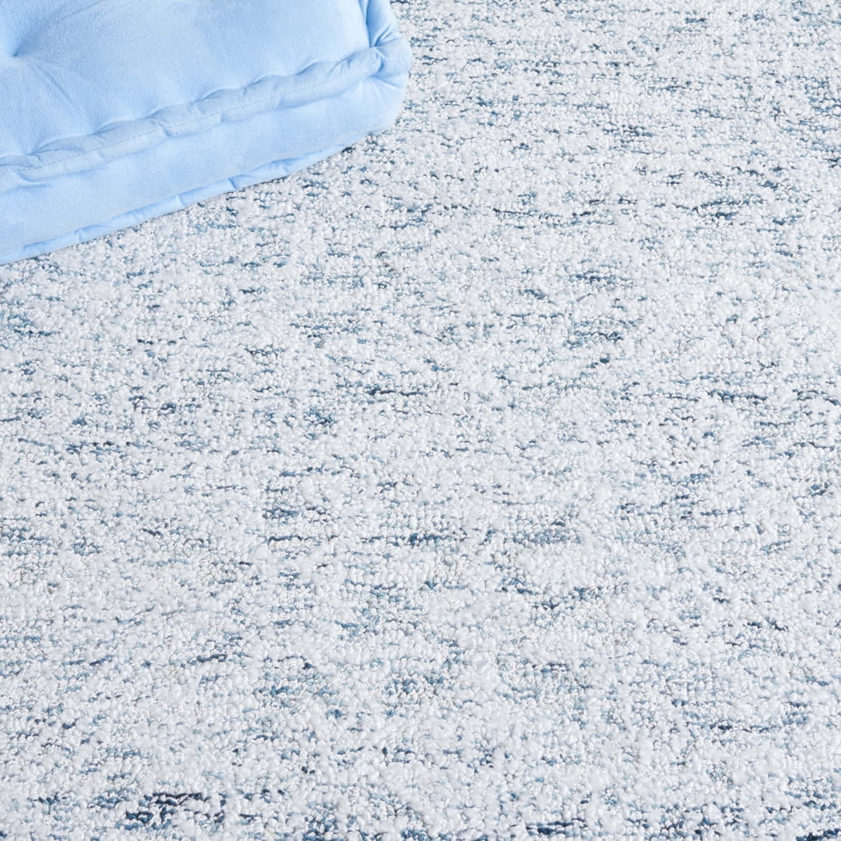 Ebony Light Blue Ivory N298