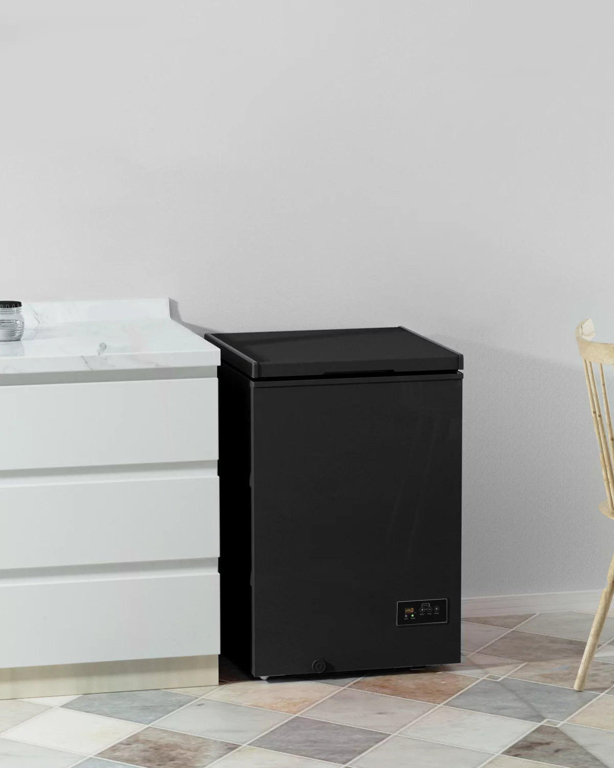 3.5 Cu Ft Chest Freezer with 2 Removable Baskets S36746