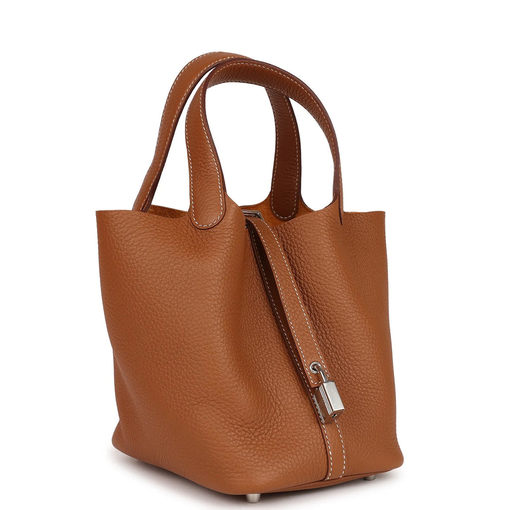 Gold Clemence Leather Handbag O846403