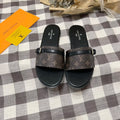 Women Slippers H482769