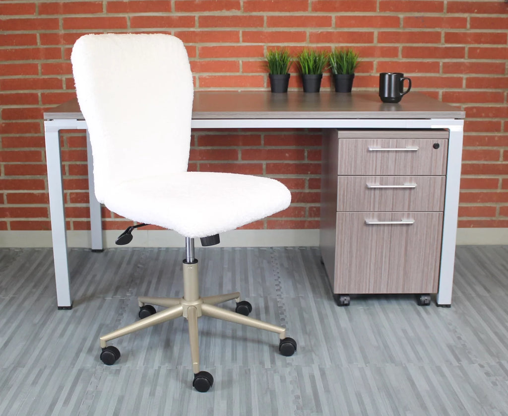 Adjustable Faux Fur Desk Chair X322