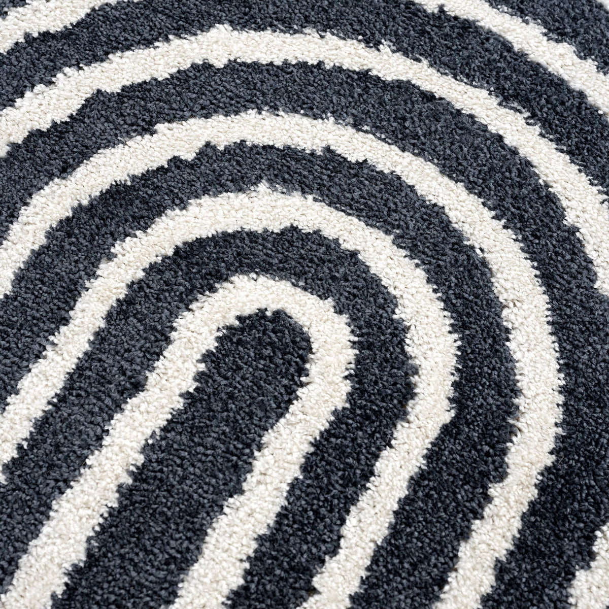 8 x 10 Cream Charcoal Area Rug Q963