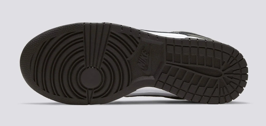 Black & White Leather Running Shoes W8062