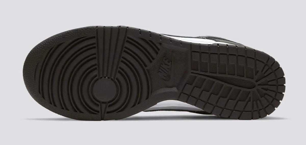 Black & White Leather Running Shoes W8062