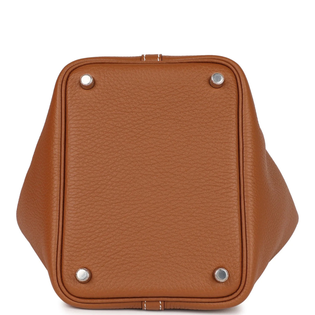 Gold Clemence Leather Handbag O846403