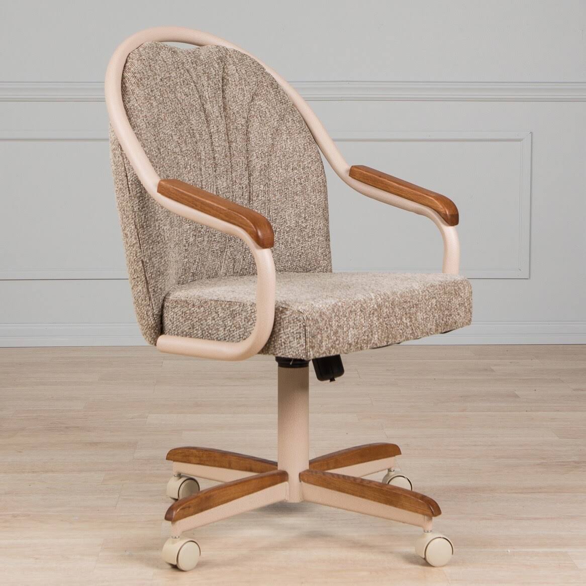 Swivel-and-Tilt Cushion Chair F930430