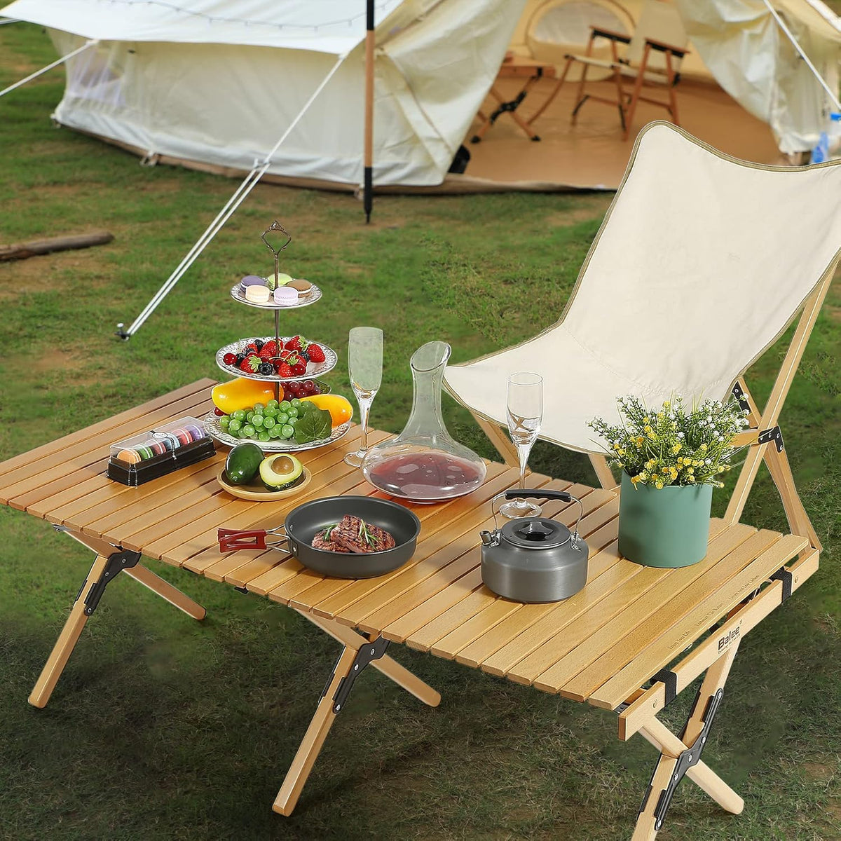 4ft Foldable Wooden Picnic Table with Carry Bag U340063