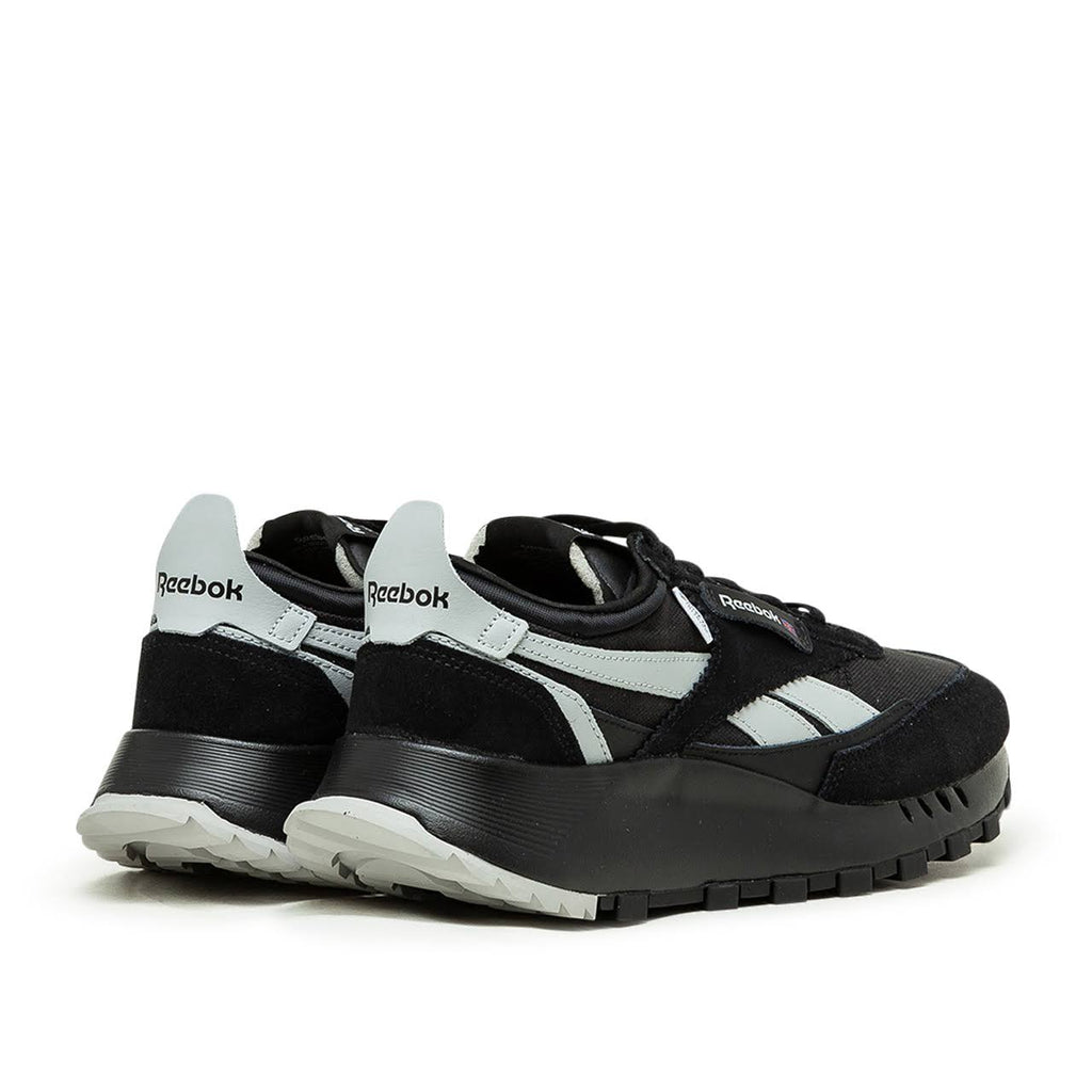 Black Leather Sneakers Q1944