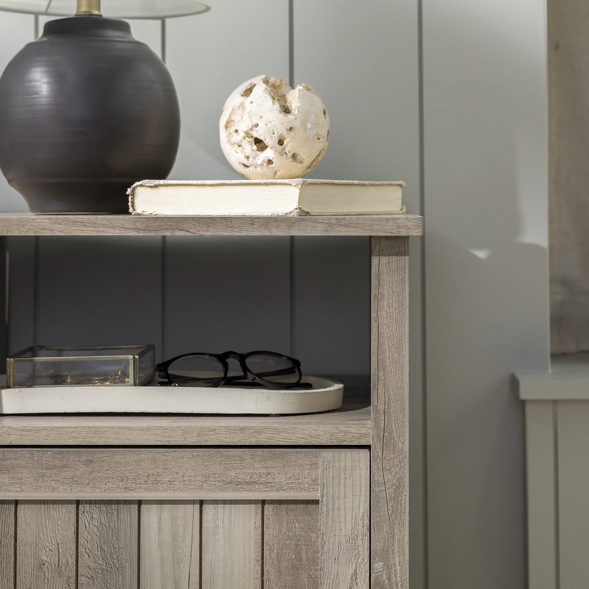Modern Open Shelf End Table J7987