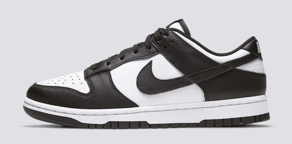 Black & White Leather Running Shoes W8062