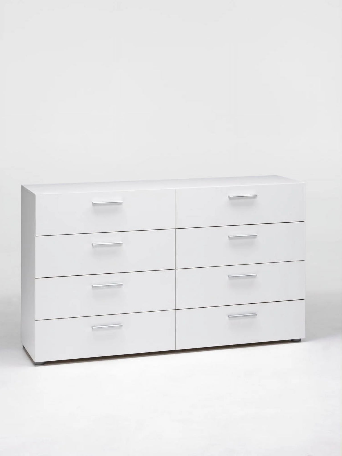 White 8 Drawer Double Dresser W622