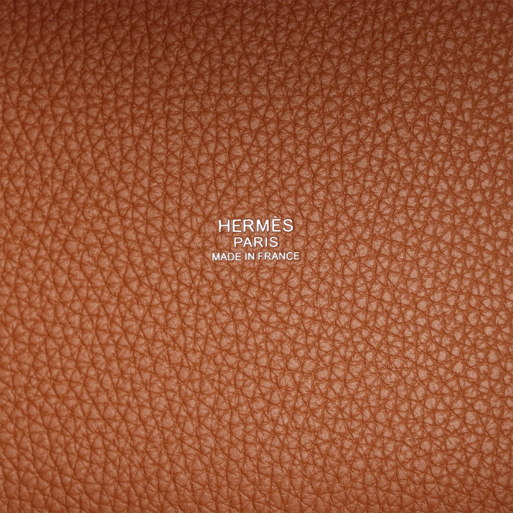 Gold Clemence Leather Handbag O846403
