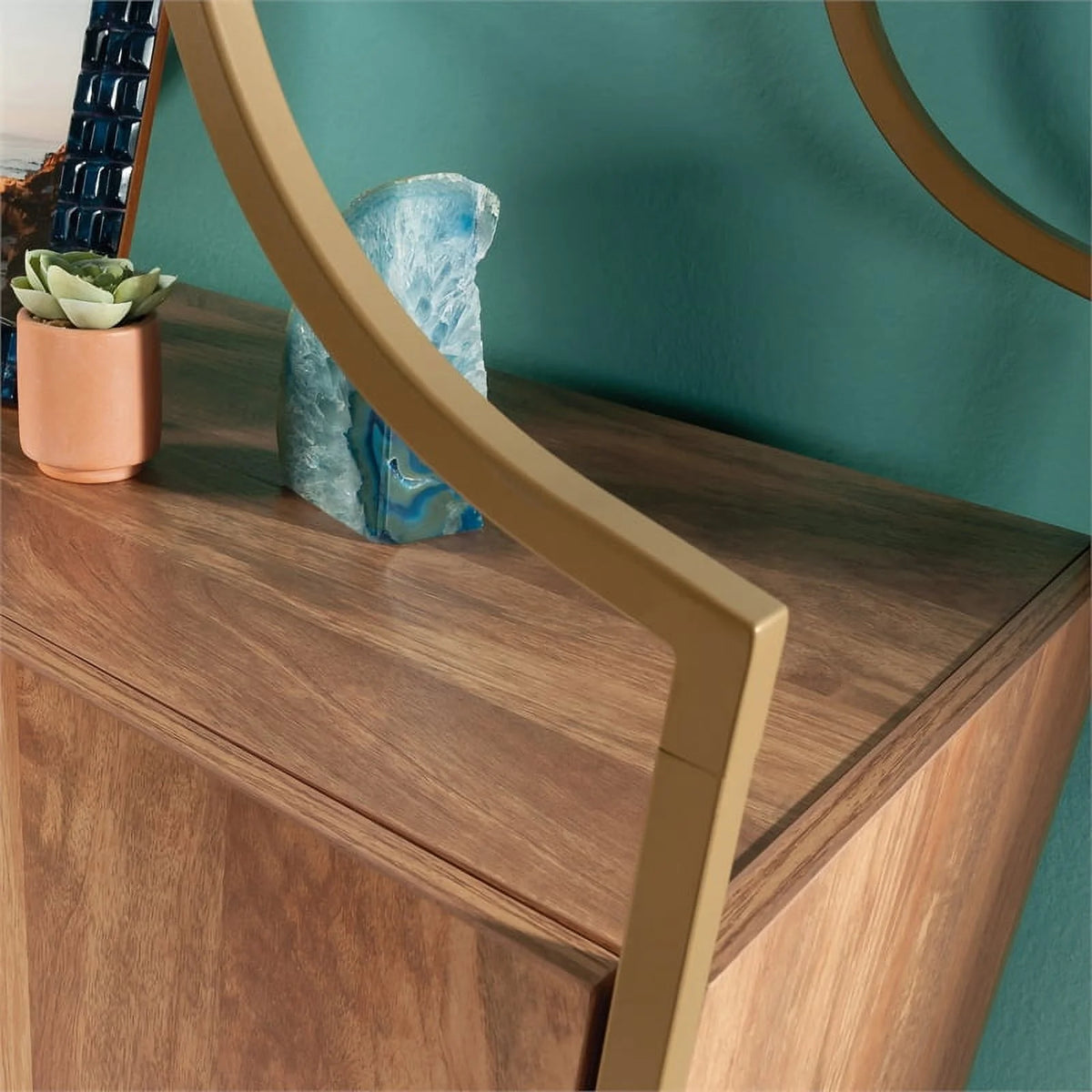 Engineered Wood Cabinet P89172