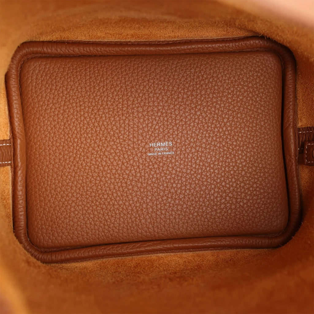 Gold Clemence Leather Handbag O846403