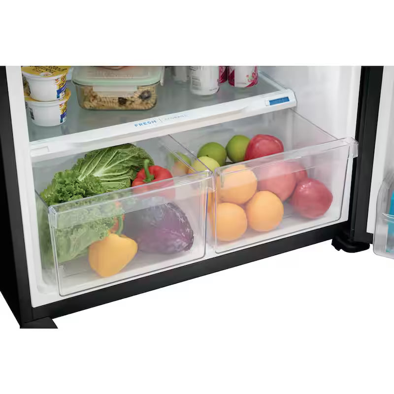 Top Freezer Refrigerator in Black L35133