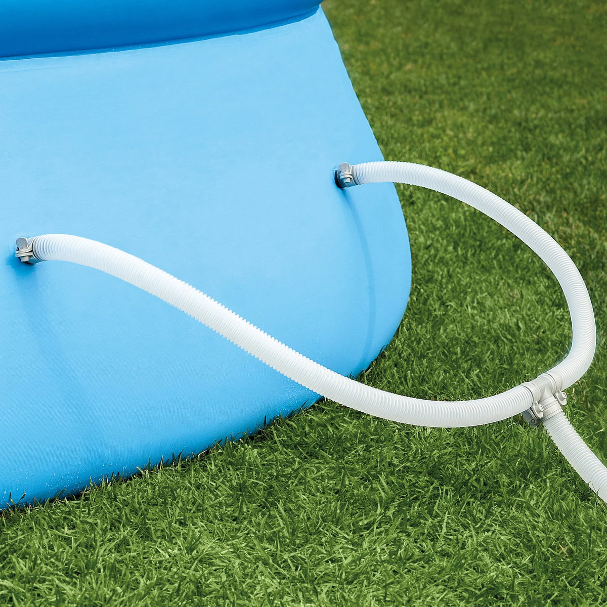 15ft x 33in Inflatable Swimming Pool with Filter Pump I965